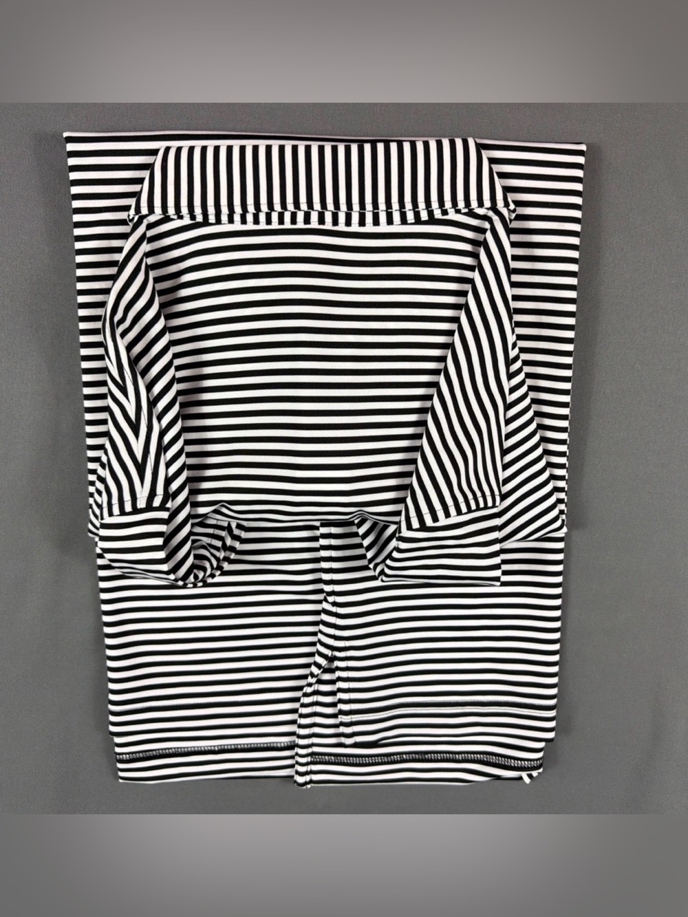 Peter Millar Golf Shirt Polo CS Summer Comfort Chest Logo Striped Large BLK/WH - Picture 4 of 6